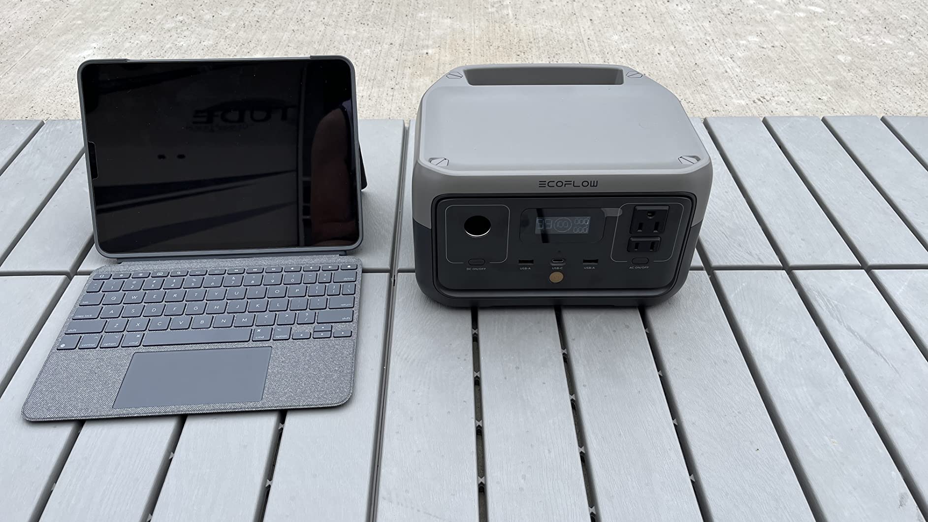 【Appliances】EF ECOFLOW Portable Power Station RIVER 2, 256Wh LiFePO4 Battery/ 1 Hour Fast Charging