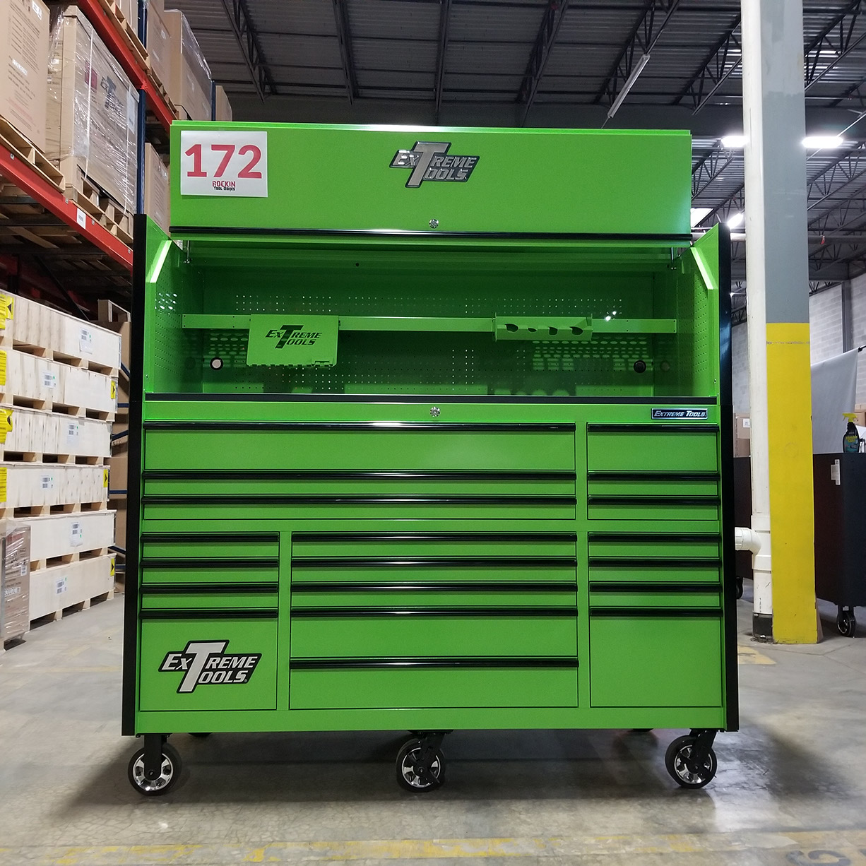 n- used toolboxScratch & Dent, Extreme Tools 72 x 30 19 Drawers Roller Cabinet & Power Hutch Combo C ShowRoom Demon-