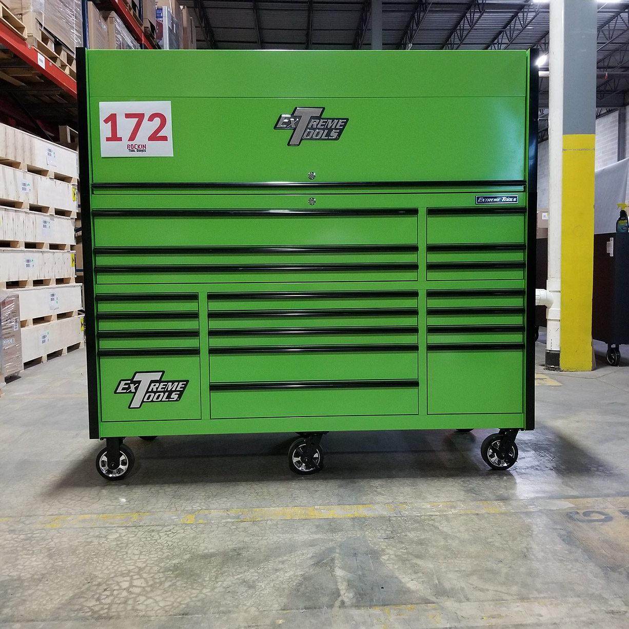 n- used toolboxScratch & Dent, Extreme Tools 72 x 30 19 Drawers Roller Cabinet & Power Hutch Combo C ShowRoom Demon-